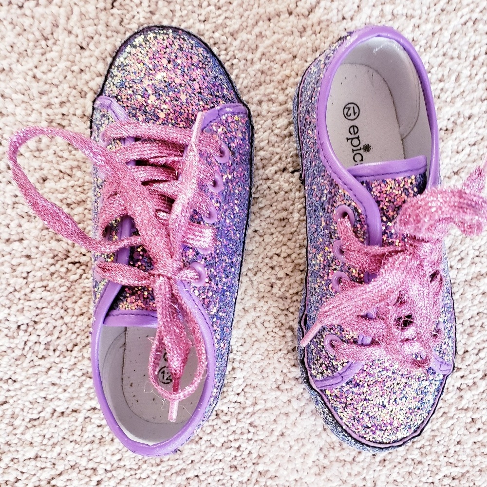 Girls purple glitter shoes